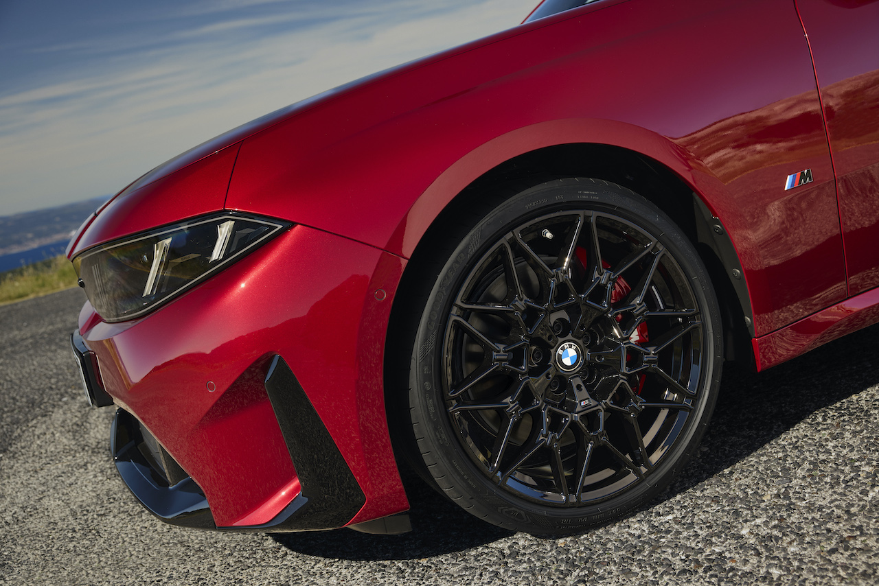 P90657726_highRes_the-new-bmw-m350-xdr